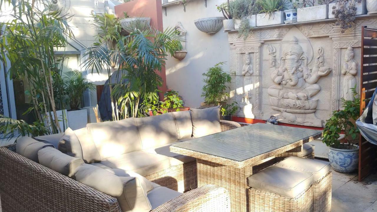 Superb Surry Hills Studio Room - Great Location Cité de Cité de Sydney Extérieur photo